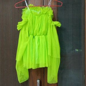 Neon green top